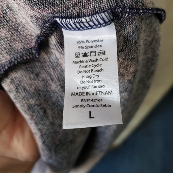 NWT Lularoe Sarah - Picture 6 of 6